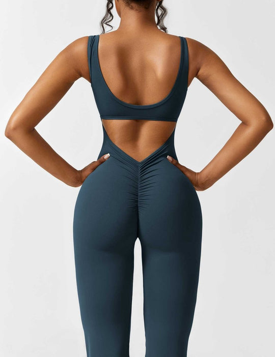 YONCE™ | Ausgestellter Jumpsuit mit V-Rücken