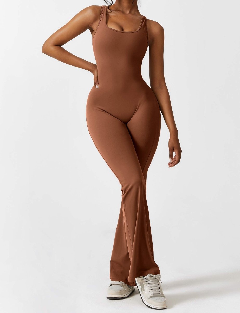 YONCE™ | Ausgestellter Jumpsuit mit V-Rücken