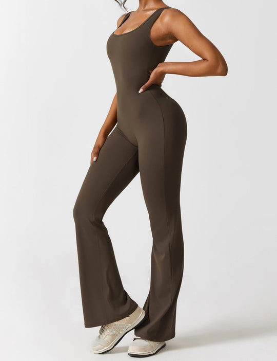 YONCE™ | Ausgestellter Jumpsuit mit V-Rücken