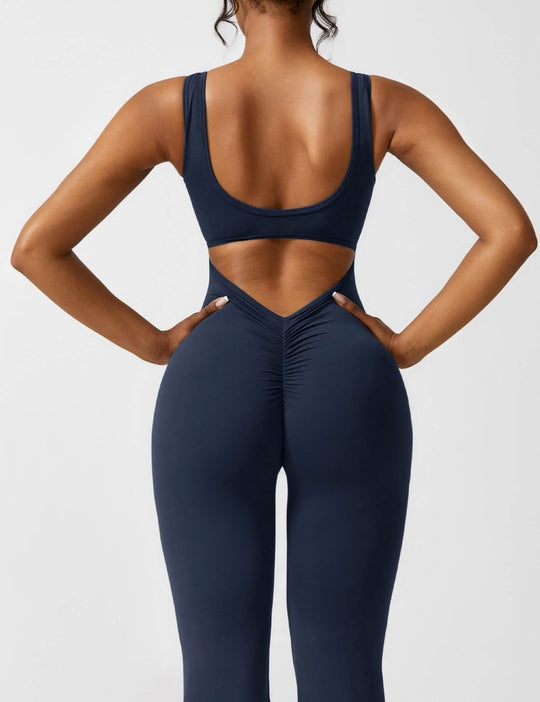 YONCE™ | Ausgestellter Jumpsuit mit V-Rücken