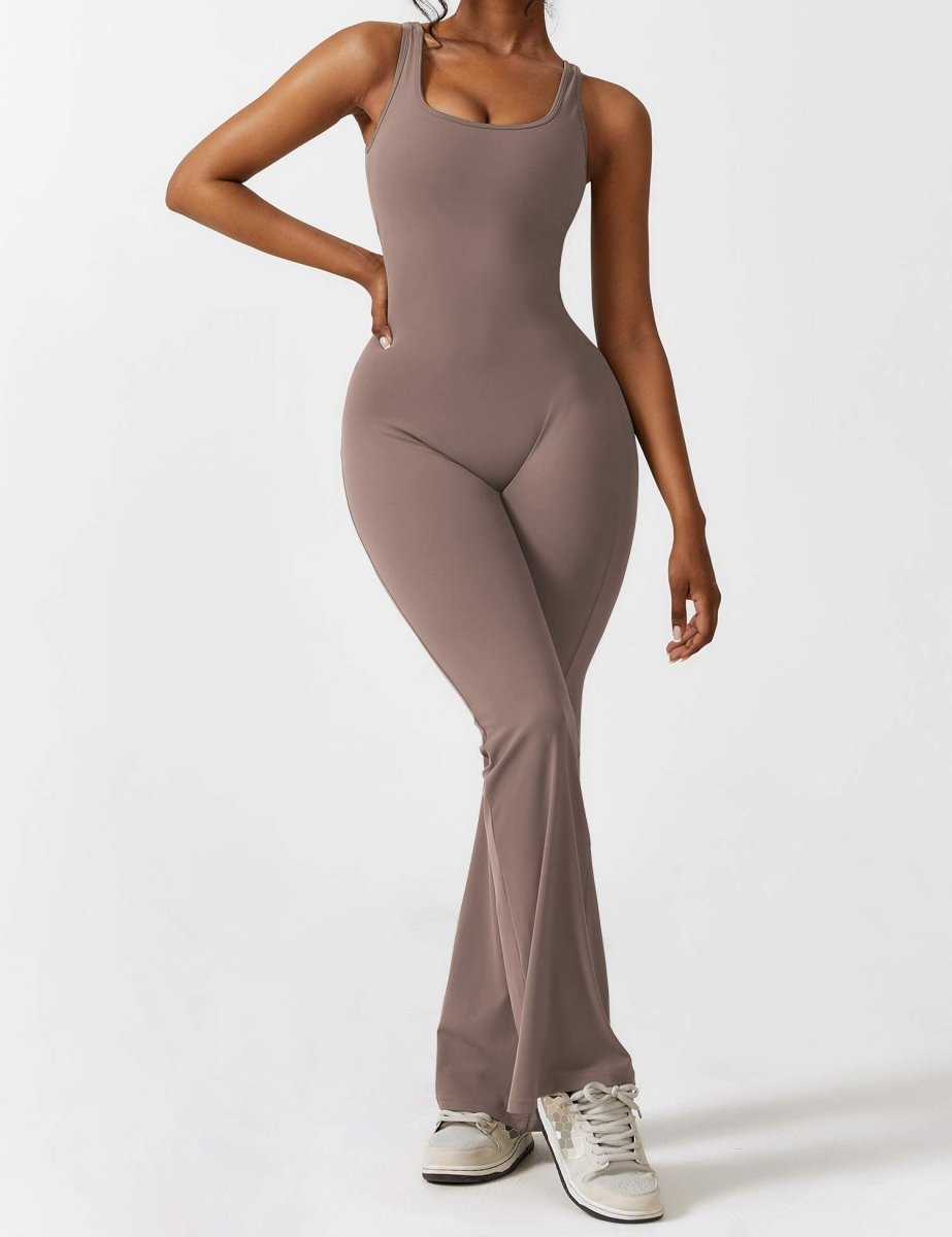 YONCE™ | Ausgestellter Jumpsuit mit V-Rücken