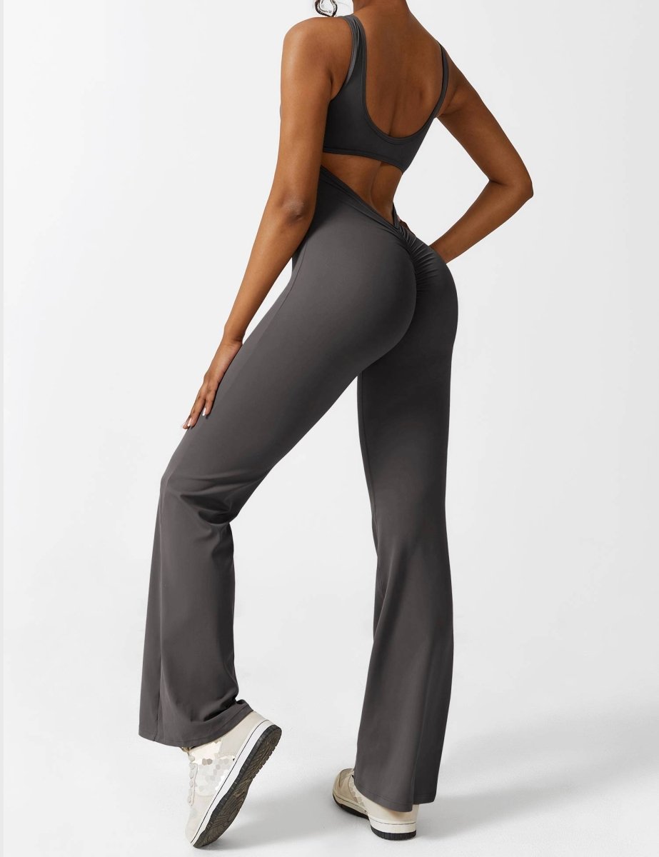 YONCE™ | Ausgestellter Jumpsuit mit V-Rücken