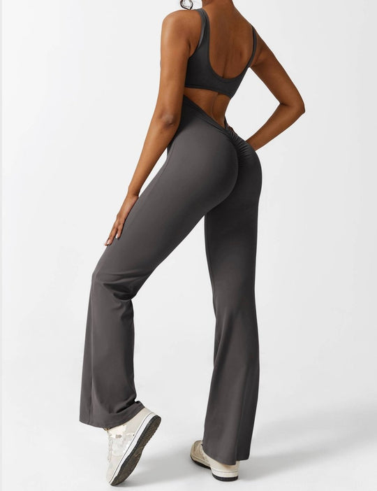 YONCE™ | Ausgestellter Jumpsuit mit V-Rücken