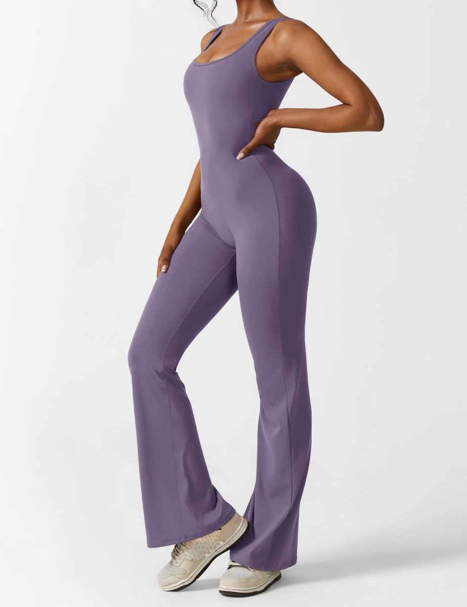 YONCE™ | Ausgestellter Jumpsuit mit V-Rücken