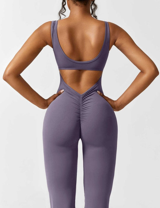 YONCE™ | Ausgestellter Jumpsuit mit V-Rücken
