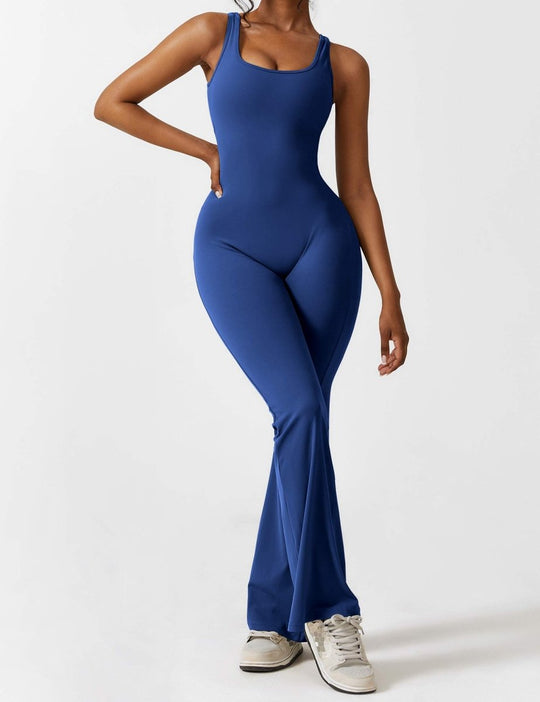 YONCE™ | Ausgestellter Jumpsuit mit V-Rücken
