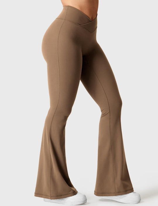 KOURTNEY™ | ausgestellte Leggings mit V-Taille