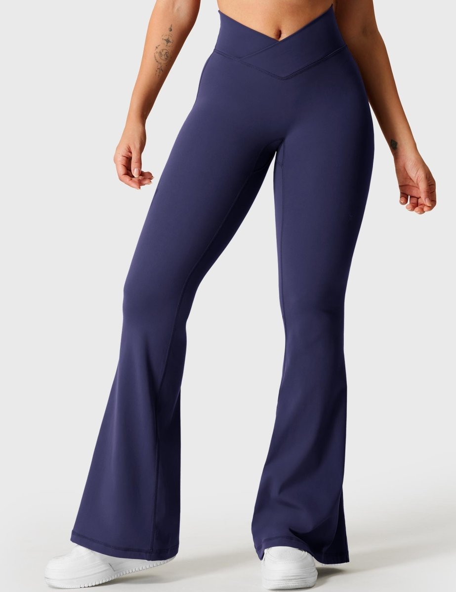 KOURTNEY™ | ausgestellte Leggings mit V-Taille