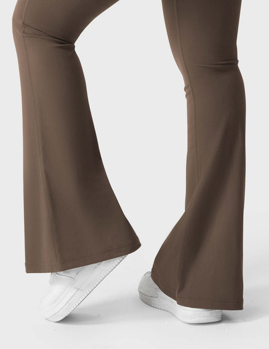 DAAN™ | Ausgestellte Leggings mit Taschen