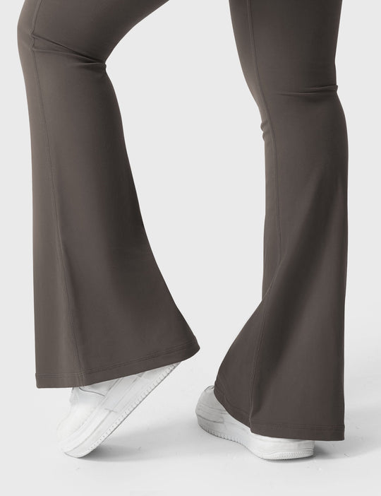 DAAN™ | Ausgestellte Leggings mit Taschen